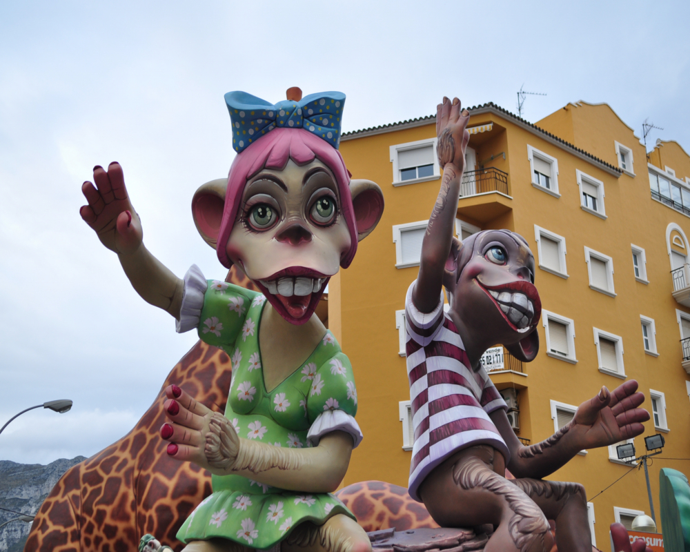 fallas denia 2012 poppen